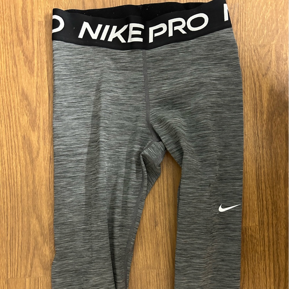 Nike leggings